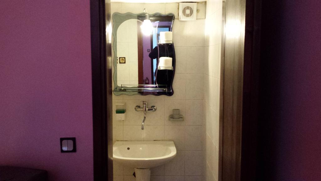 נובי סאד Guest House Gaja חדר תמונה
